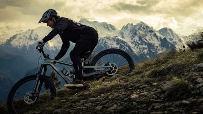 Trek Slash 8 XT S 27.5 Plasma Grey Pearl Produktbild 14